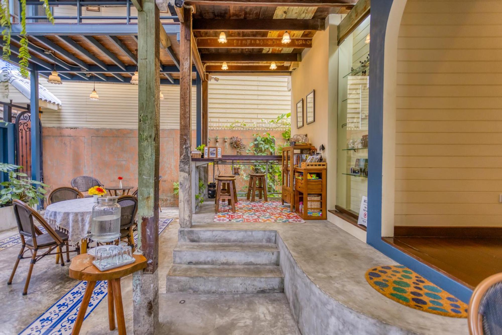 Priya Boutique House Bed & Breakfast Bangkok Eksteriør bilde